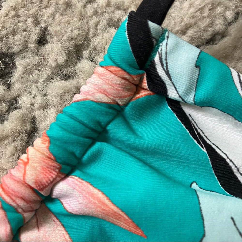 Trina Turk- SMALL-Shangri La Floral Tankini Top Tropical Teal - Picture 8 of 10